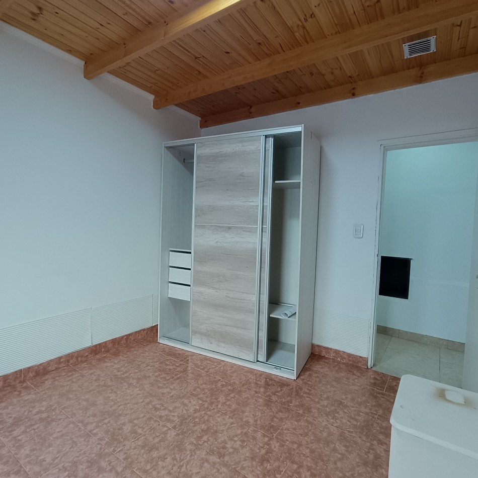 Casa de tres habitaciones.
