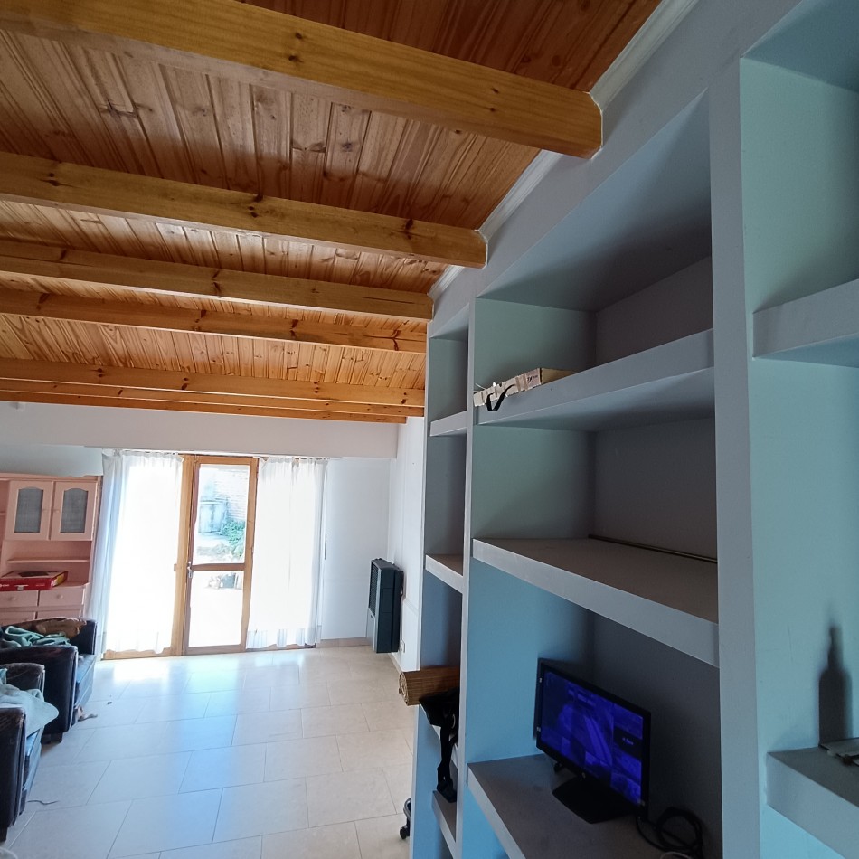 Casa de tres habitaciones.