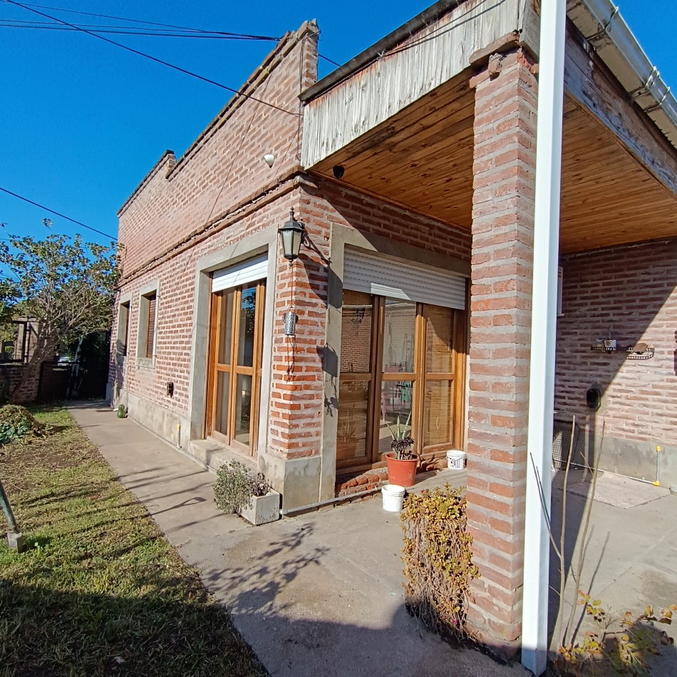 Casa de tres habitaciones.