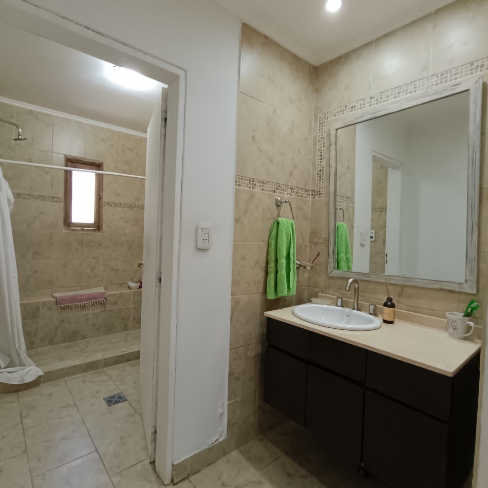 Casa de tres habitaciones.