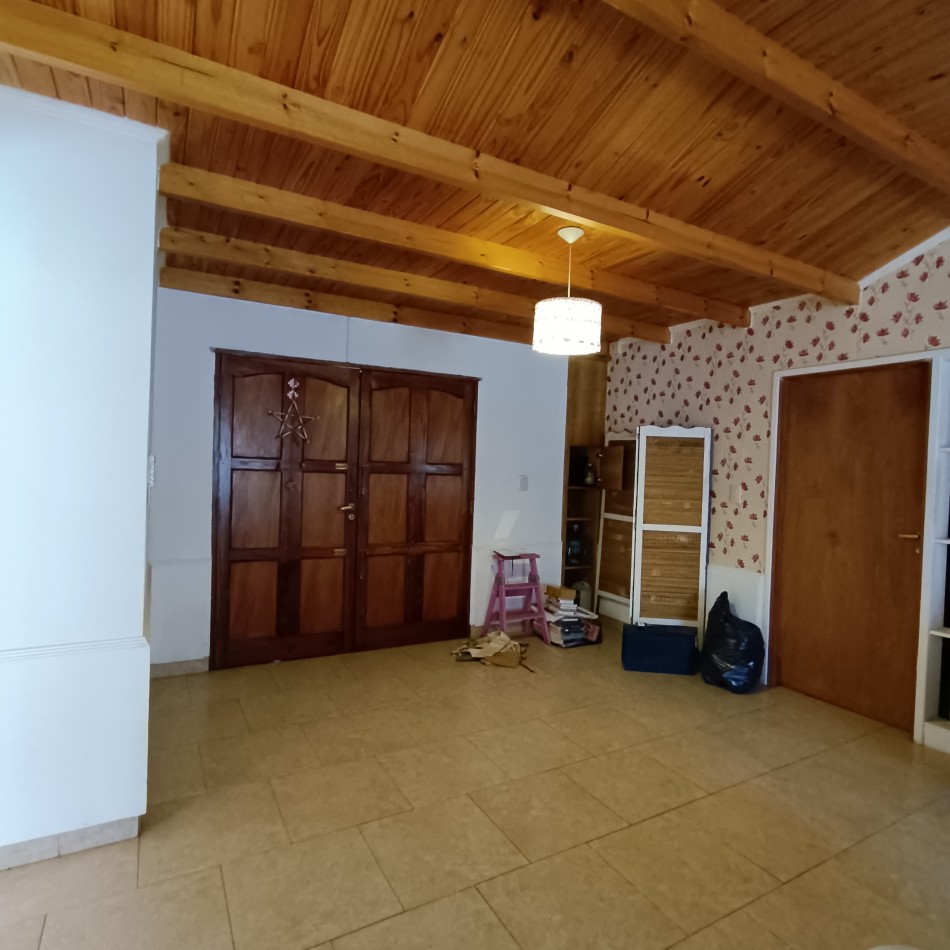 Casa de tres habitaciones.