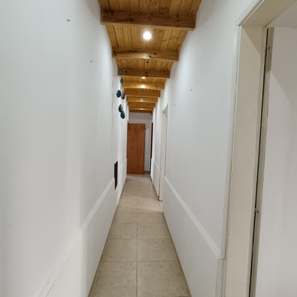 Casa de tres habitaciones.