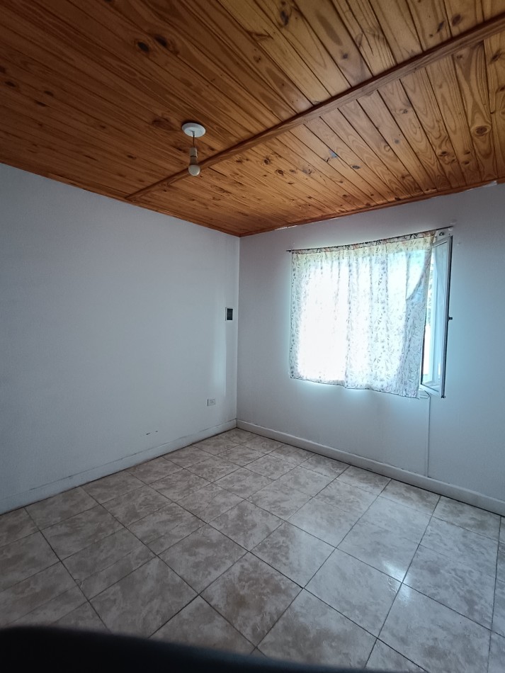 Casa con gran patio.