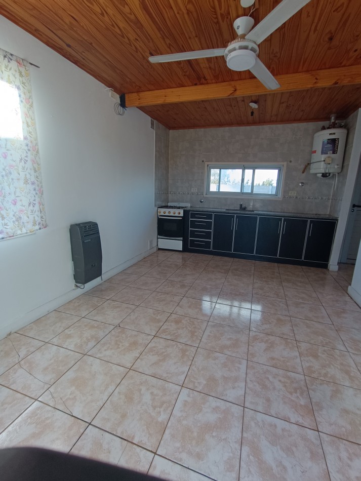 Casa con gran patio.