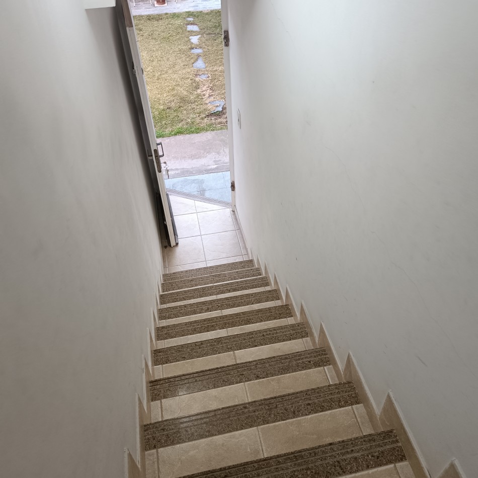 Complejo de cinco departamentos en Monte Hermoso