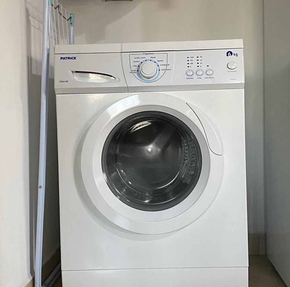 Complejo de dos casas y una pileta en Claromeco!